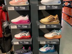-NIKE上海青浦优选体验店