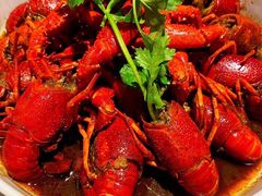-龙巢盱眙龙虾·牛蛙·烧烤宵夜(八卦岭店)