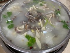 -黎老幺光雾山黄羊汤锅