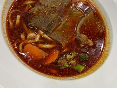 金牌麻辣牛肉面-康师傅私房牛肉面(北京南站店)