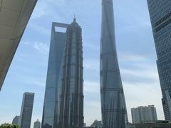 -陆家嘴空中步行连廊