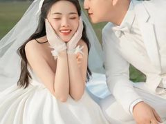 -经典婚纱摄影美学馆·私人定制