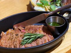 安格斯草饲无激素牡蛎牛排-HELLO 27 意面·沙拉·帕尼尼