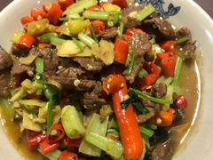 小炒黄牛肉-潇湘阁(昆泰国际大厦店)
