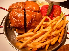 -The BREW·酿餐厅(浦东嘉里大酒店)