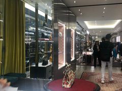 -Gucci(时代广场店)