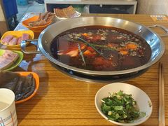 -毛毛老火锅(八年观音桥店)