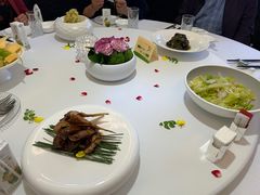 -醉辉皇上海之巅(上海中心大厦店)