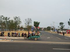 -融创茂-停车场