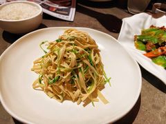 黑豆芽拌千张-金鸭季·北京烤鸭(深业上城店)