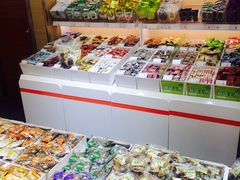 -来伊份(仙霞路二店)