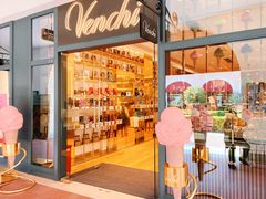 -VENCHI 闻绮(上海佛罗伦萨小镇店)