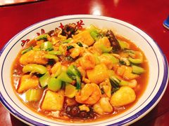 -老胶东家常菜馆(市场一路店)