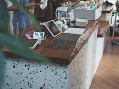 -Line 咖啡(石厦花园店)