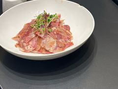 -艳阳天民俗村(公园路店)