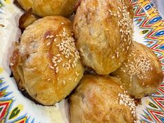 -乡村馕坑肉·烧烤·新疆菜·本地人更爱吃(阿勒泰首店)