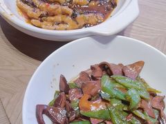 -艳阳天·非遗楚菜(武汉客厅店)