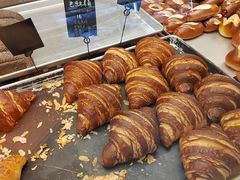 -Dough&Joe团憩(瑞虹天地月亮湾店)