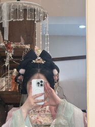 -一揽芳华汉服旗袍体验馆(拙政园店)