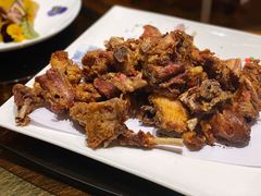 -德信恒隆国际酒店