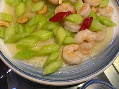 -人民公社铁锅炖·东北菜(卫国道店)