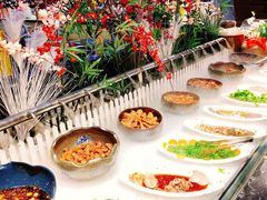 -釜御山海鲜烤肉火锅自助(新城市中心店)