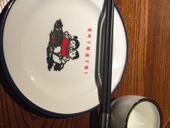 餐具摆设-川人百味(李家村万达广场店)