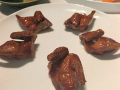 脆皮妙龄鸽-新荣记(建国门外大街店)