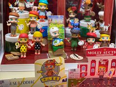 -泡泡玛特POPMART(上海环球港店)