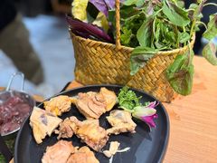 -一朵菌·野生菌探索家火锅(南亚店)
