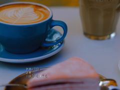 -腾爱熊猫咖啡生活馆(老东门店)