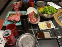 -山川小町·极番烧肉(新地假日广场店)