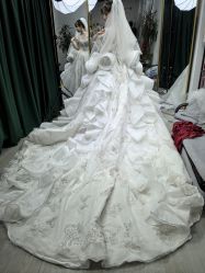 -NaNa婚纱礼服馆