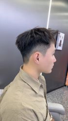 点击看大图 -藤野造型烫发染发