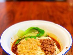 -东三里屯豌杂面