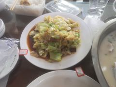 -美顺香食府鱼头老店(雪野湖店)