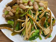 小凉菜-郑家包子牛肉拉面(尚勤路店)