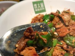 -费大厨辣椒炒肉(万家丽一店)