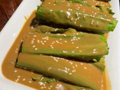 -前海沿·青岛菜(大拇指广场石老人店)