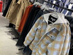 -metersbonwe(中华城店)