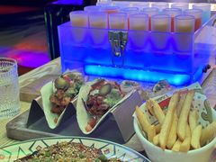 -Famous肥猫墨西哥音乐餐吧(五棵松华熙LIVE店)