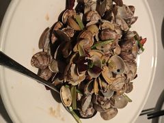 -聚友斋(陶瓷琉璃馆水晶街店)