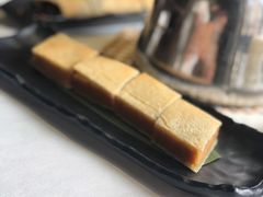 招牌脆皮松糕-味可道美食坊(福基路店)