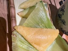 玉米粑粑-缘生态云南菜·野生菌庭院餐厅(华侨城店)
