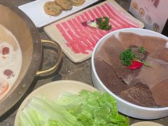 -小龙坎火锅(湖滨银泰in77店)