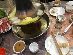 -鑫龙火锅城(经二纬四店)