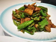 -小菜园新徽菜(镇江丹阳吾悦店)