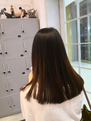 -SIX Hair Consultant