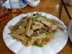 高山笋炒肉-下梅人家土菜馆(历史文化餐厅度假区店)