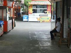 -三亚火车头万人海鲜广场